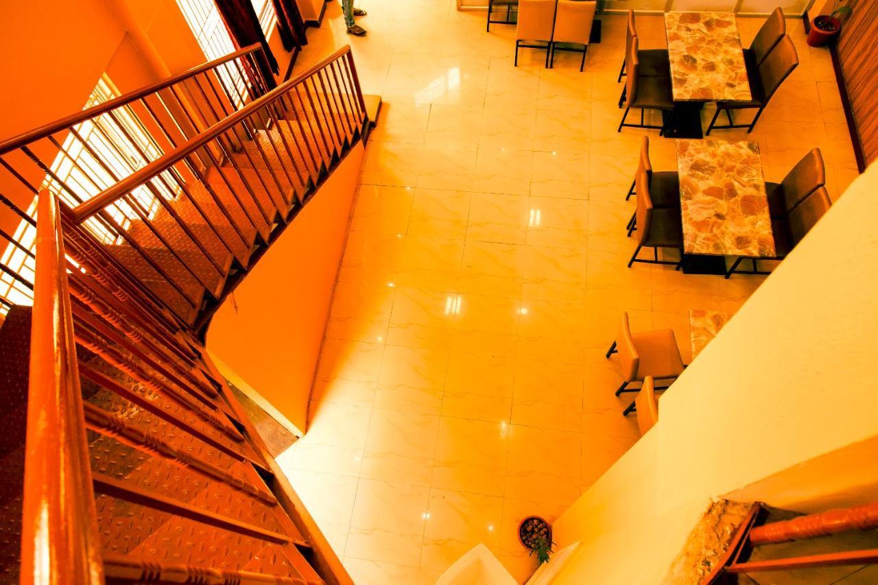 Kstdc Hotel Mayura Chalukya, Badami Exterior photo